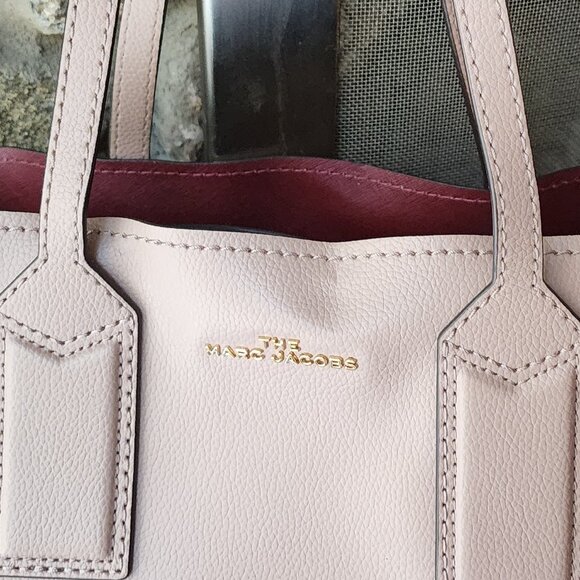 The Marc Jacobs Luxurious Taille Pale Pink Leather Tote Bag - Picture 3 of 16